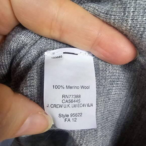 J. Crew V-Neck Grey Sweater Sz XS Merino Pockets Relaxed Quiet Luxury Capsule - Picture 6 of 9